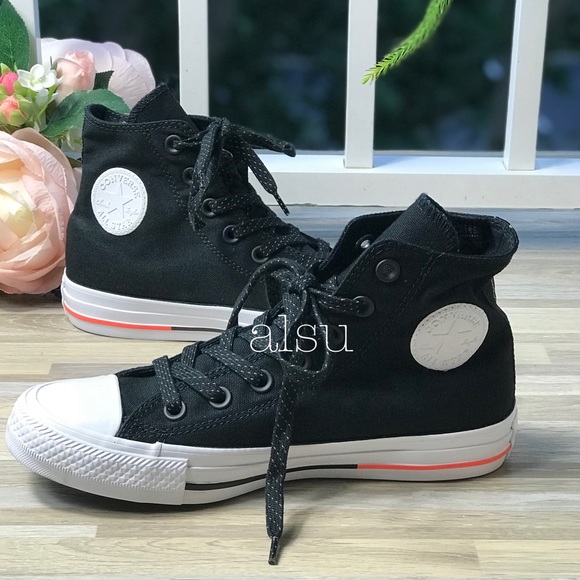 Converse Shoes - NWT Converse HI Black/Lava WMNS AUTHENTIC